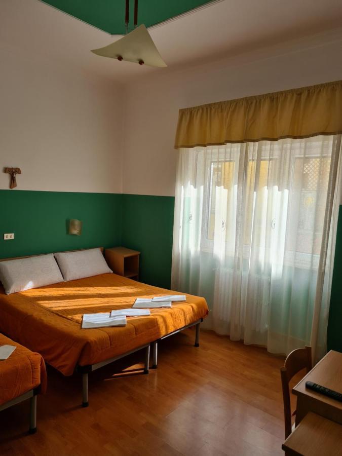 B&B Santa Lucia 산 조반니 로톤도 외부 사진