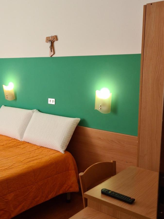 B&B Santa Lucia 산 조반니 로톤도 외부 사진